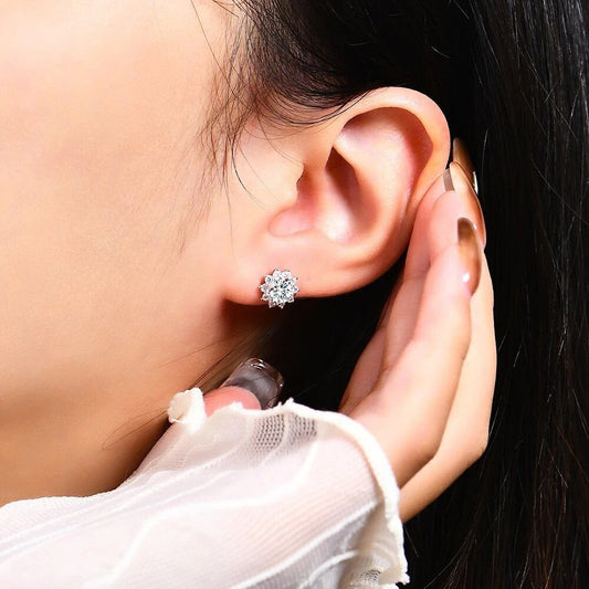 Elegant Snowflake Moissanite Diamond Stud Earrings