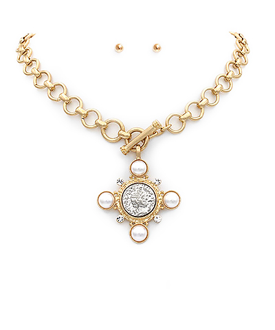 Stationed Pearl Coin Toggle Necklace Set