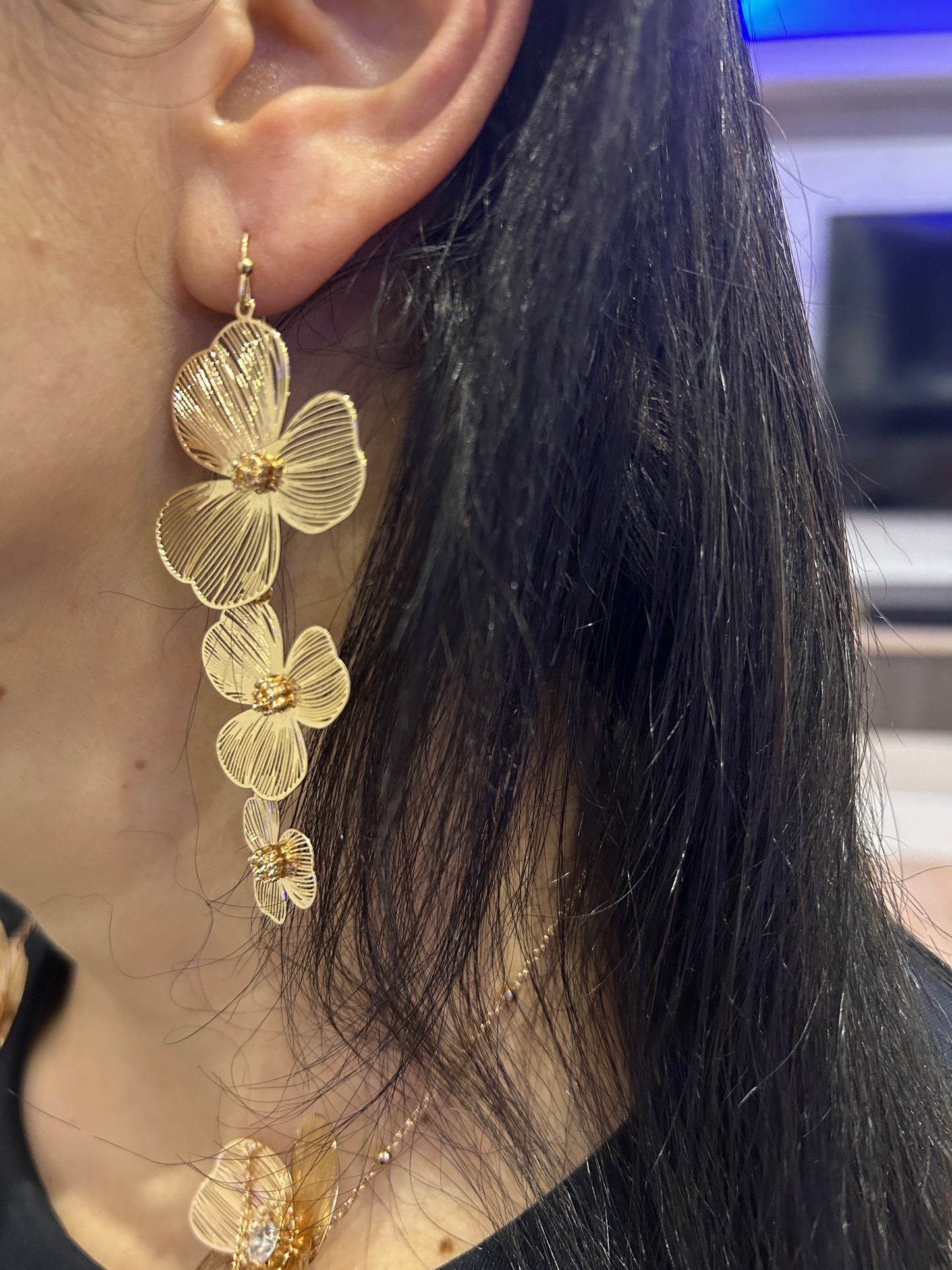 Linear Filigree Flower Earrings